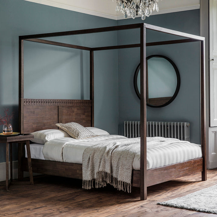Four poster 6 ft bedframe, Super King size - Boho retreat