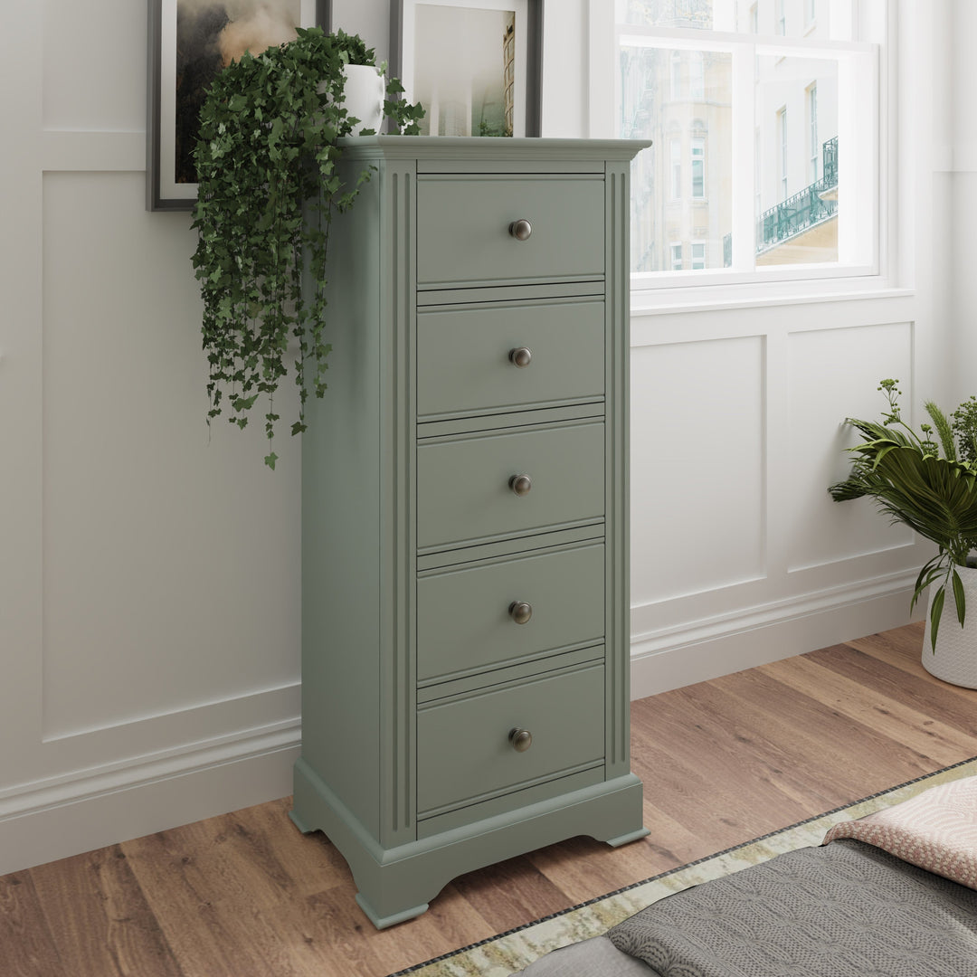 Bibury Painted Narrow Chest of drawers